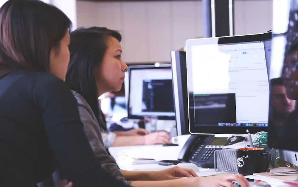 Pandectes GDPR Compliance - Understanding website tracking- Methods and reasons behind user tracking - Office